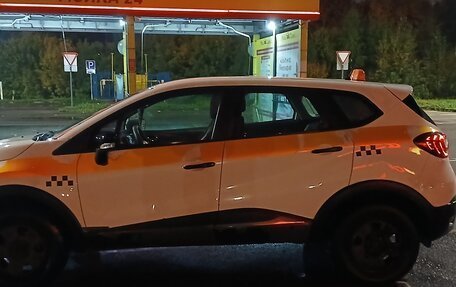 Renault Kaptur I рестайлинг, 2018 год, 640 000 рублей, 6 фотография