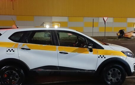 Renault Kaptur I рестайлинг, 2018 год, 640 000 рублей, 5 фотография