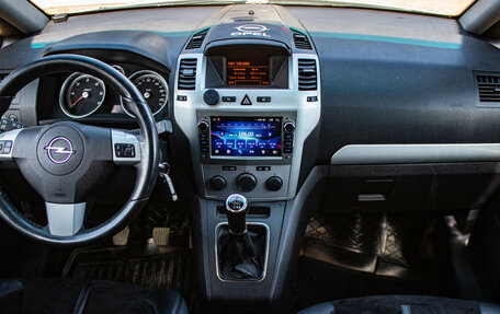 Opel Zafira B, 2011 год, 959 000 рублей, 5 фотография