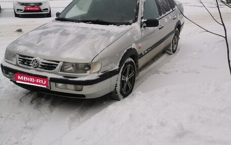 Volkswagen Passat B4, 1996 год, 222 000 рублей, 1 фотография