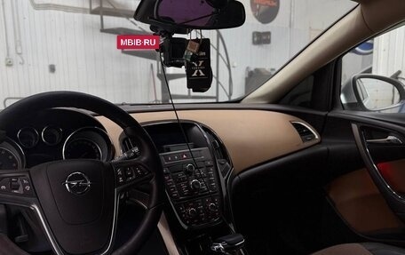 Opel Astra J, 2014 год, 1 070 000 рублей, 9 фотография