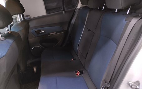 Chevrolet Cruze II, 2013 год, 900 000 рублей, 19 фотография