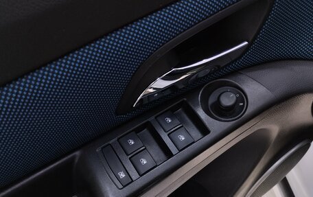 Chevrolet Cruze II, 2013 год, 900 000 рублей, 16 фотография