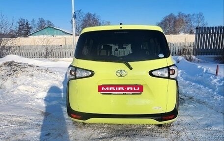 Toyota Sienta II, 2017 год, 1 400 000 рублей, 4 фотография