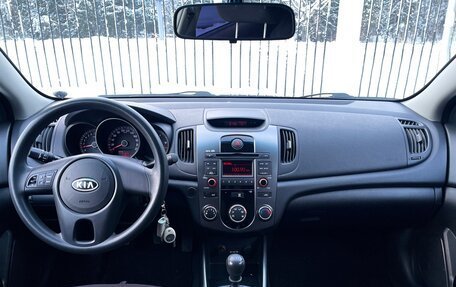 KIA Cerato III, 2010 год, 829 000 рублей, 10 фотография