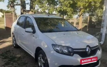 Renault Logan II, 2018 год, 545 000 рублей, 3 фотография