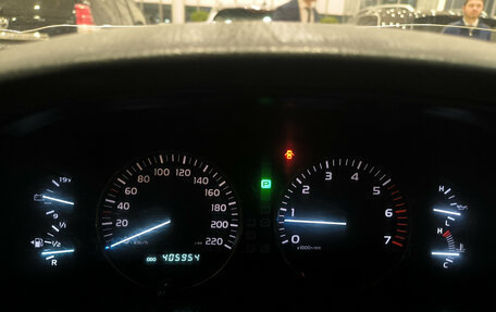 Toyota Land Cruiser 100 рестайлинг 2, 2003 год, 1 399 000 рублей, 13 фотография