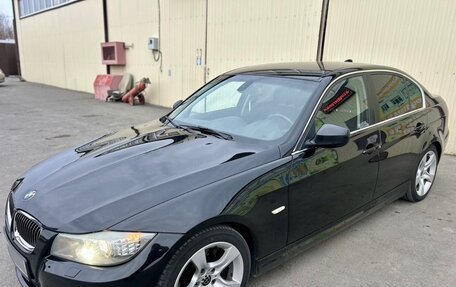 BMW 3 серия, 2011 год, 1 300 000 рублей, 2 фотография