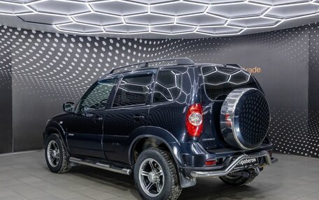 Chevrolet Niva I рестайлинг, 2015 год, 567 000 рублей, 4 фотография