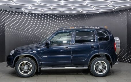 Chevrolet Niva I рестайлинг, 2015 год, 567 000 рублей, 6 фотография