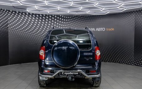 Chevrolet Niva I рестайлинг, 2015 год, 567 000 рублей, 8 фотография