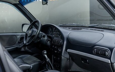 Chevrolet Niva I рестайлинг, 2015 год, 567 000 рублей, 17 фотография