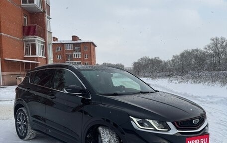 Geely Coolray I, 2022 год, 1 700 000 рублей, 2 фотография