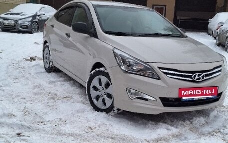 Hyundai Solaris II рестайлинг, 2014 год, 940 000 рублей, 7 фотография
