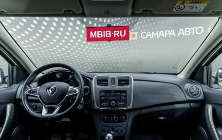 Renault Logan II, 2019 год, 856 000 рублей, 10 фотография
