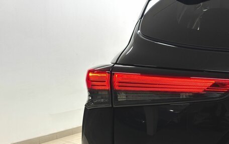 Toyota Highlander, 2025 год, 6 090 000 рублей, 10 фотография