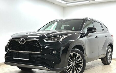 Toyota Highlander, 2025 год, 6 090 000 рублей, 7 фотография