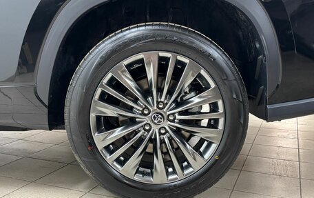 Toyota Highlander, 2025 год, 6 090 000 рублей, 19 фотография