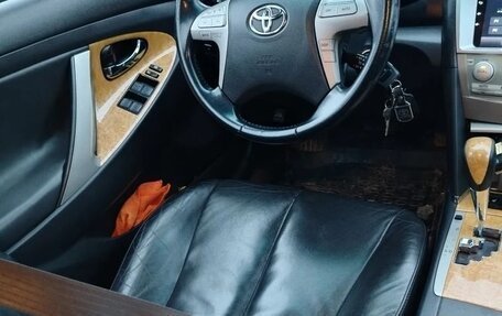 Toyota Camry, 2006 год, 1 300 000 рублей, 8 фотография