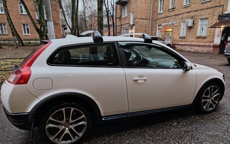 Volvo C30 I рестайлинг, 2008 год, 800 000 рублей, 3 фотография
