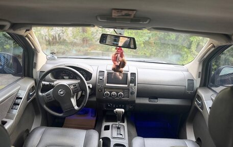 Nissan Navara (Frontier), 2007 год, 1 300 000 рублей, 9 фотография