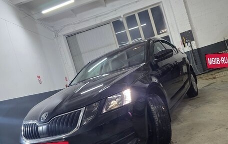 Skoda Octavia, 2017 год, 1 200 000 рублей, 2 фотография