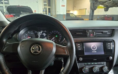 Skoda Octavia, 2017 год, 1 200 000 рублей, 24 фотография