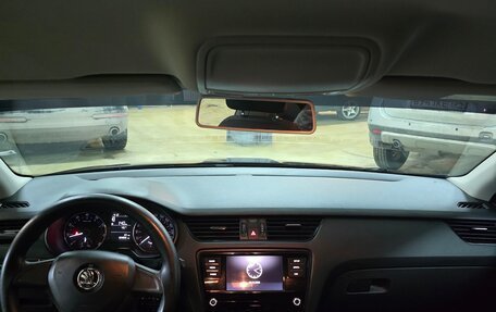 Skoda Octavia, 2017 год, 1 200 000 рублей, 25 фотография