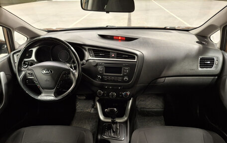 KIA cee'd III, 2015 год, 1 260 000 рублей, 17 фотография