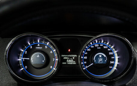 Hyundai Sonata VI, 2011 год, 995 000 рублей, 25 фотография