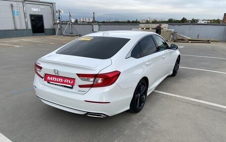 Honda Accord IX рестайлинг, 2020 год, 2 200 000 рублей, 5 фотография