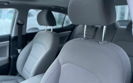 Hyundai Elantra VI рестайлинг, 2019 год, 1 650 000 рублей, 12 фотография