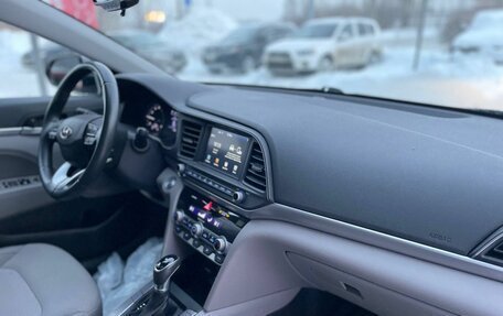 Hyundai Elantra VI рестайлинг, 2019 год, 1 650 000 рублей, 23 фотография