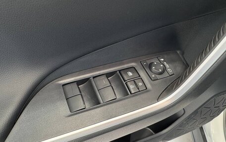 Toyota RAV4, 2025 год, 4 200 000 рублей, 13 фотография