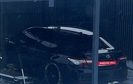 Toyota Camry, 2020 год, 2 800 000 рублей, 1 фотография