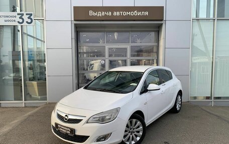 Opel Astra J, 2011 год, 750 000 рублей, 1 фотография