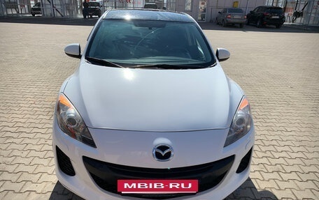 Mazda 3, 2013 год, 800 000 рублей, 4 фотография