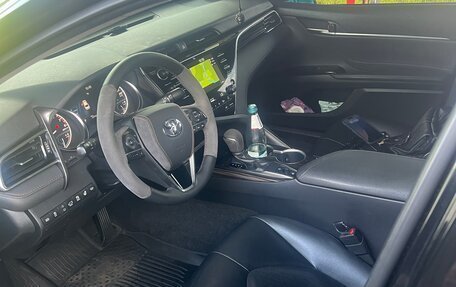 Toyota Camry, 2020 год, 2 800 000 рублей, 17 фотография