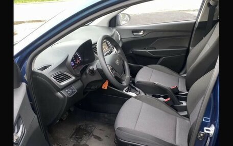 Hyundai Solaris II рестайлинг, 2021 год, 1 520 000 рублей, 9 фотография