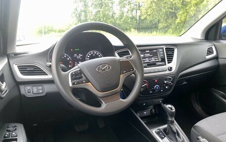 Hyundai Solaris II рестайлинг, 2021 год, 1 520 000 рублей, 12 фотография