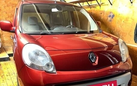 Renault Kangoo II рестайлинг, 2010 год, 850 000 рублей, 15 фотография