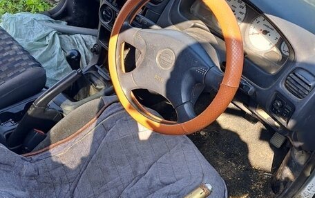 Nissan AD II, 2001 год, 250 000 рублей, 4 фотография