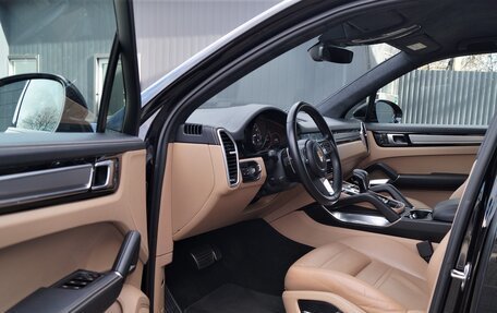 Porsche Cayenne III, 2018 год, 8 800 000 рублей, 14 фотография