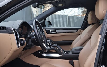 Porsche Cayenne III, 2018 год, 8 800 000 рублей, 15 фотография