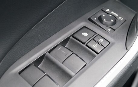 Toyota RAV4, 2025 год, 4 250 000 рублей, 18 фотография