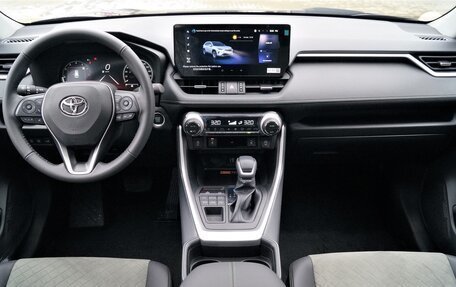 Toyota RAV4, 2025 год, 4 250 000 рублей, 32 фотография