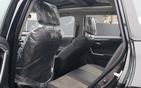 Toyota RAV4, 2025 год, 4 250 000 рублей, 29 фотография