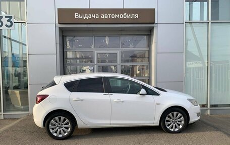 Opel Astra J, 2011 год, 750 000 рублей, 4 фотография
