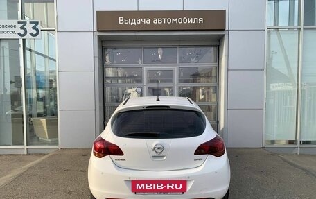 Opel Astra J, 2011 год, 750 000 рублей, 6 фотография