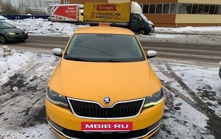 Skoda Rapid I, 2018 год, 820 000 рублей, 3 фотография